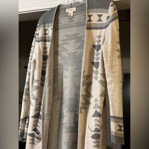 Jessica Simpson Gray and Sage Green Patterned Cardigan